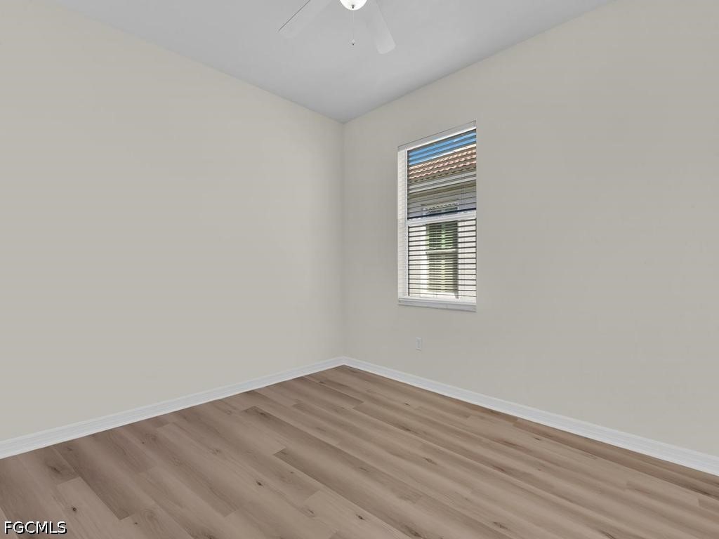 3 Bed SingleFamilyResidence for Sale in Silverlakes, FL — photo 20