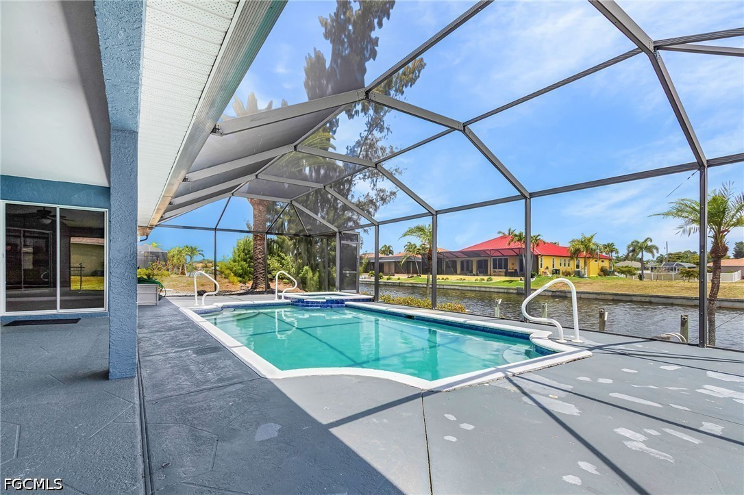 3 Bed Pool Home for Sale in Cape Coral, photo 20