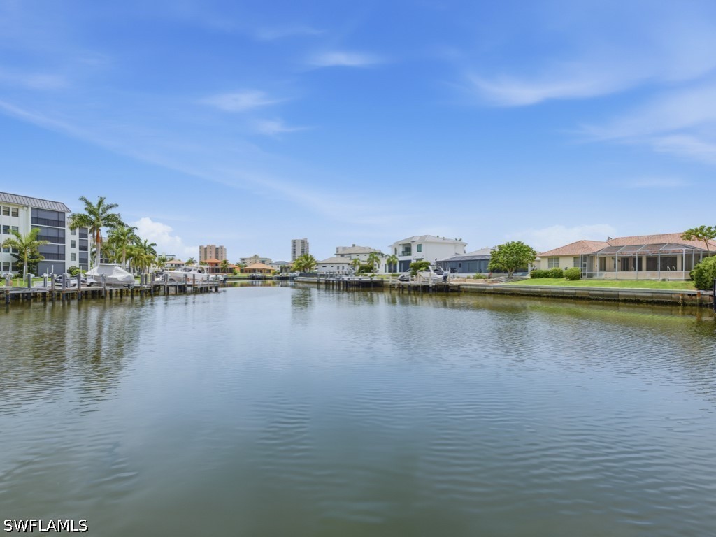 2 Bed Waterfront Home for Sale in Marco Island, photo 20