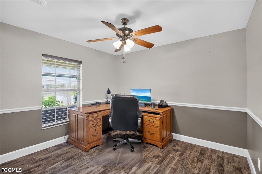 3 Bed Waterfront Home for Sale in Lehigh Acres, photo 20