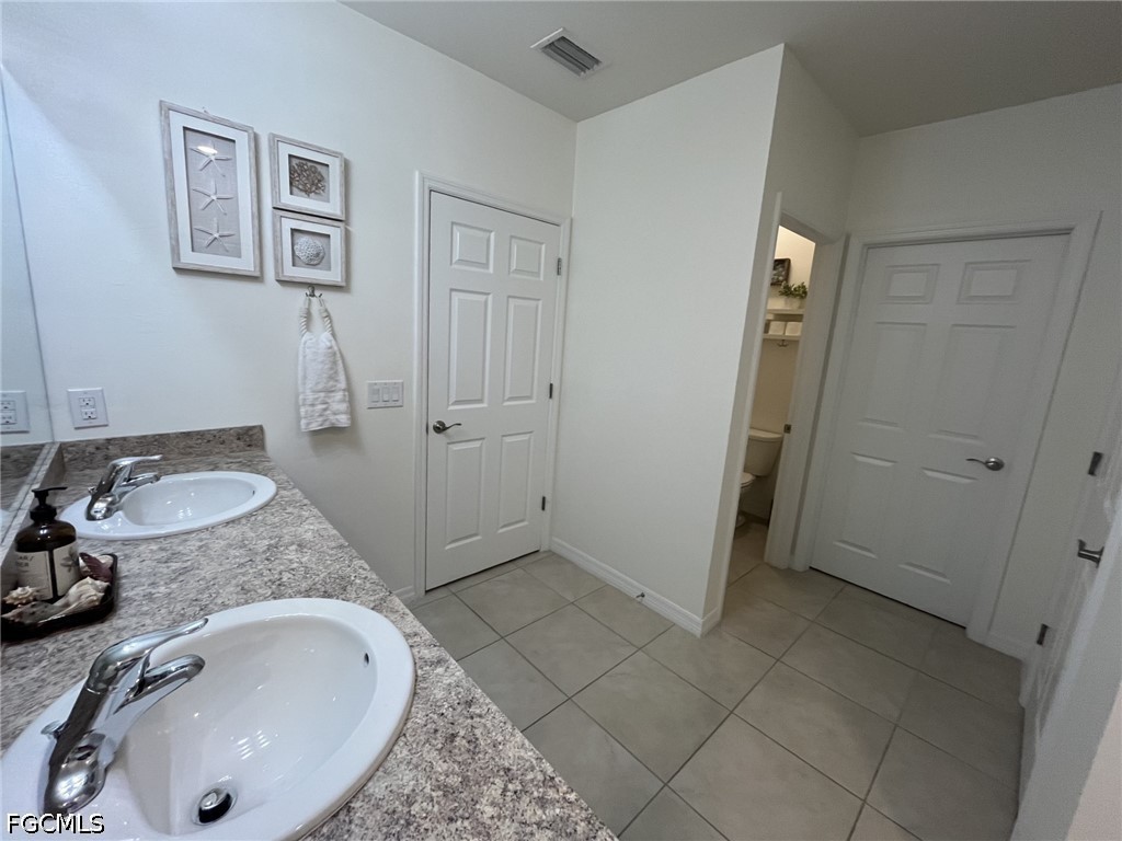 4 Bed SingleFamilyResidence for Sale in Entrada, FL — photo 20