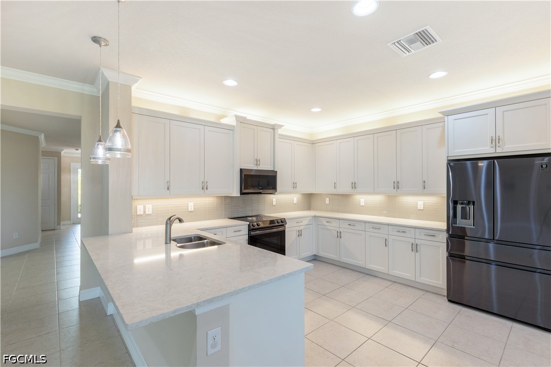 5 Bed SingleFamilyResidence for Sale in Marina Bay, photo 20