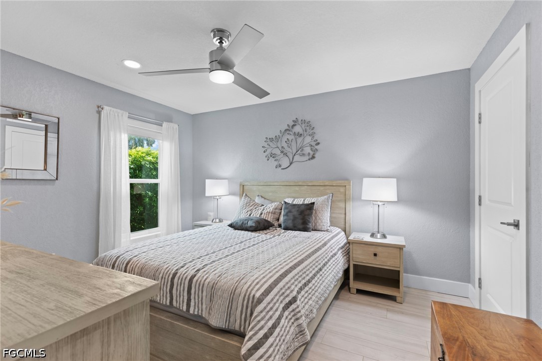 3 Bed Pool Home for Sale in Cape Coral, photo 20
