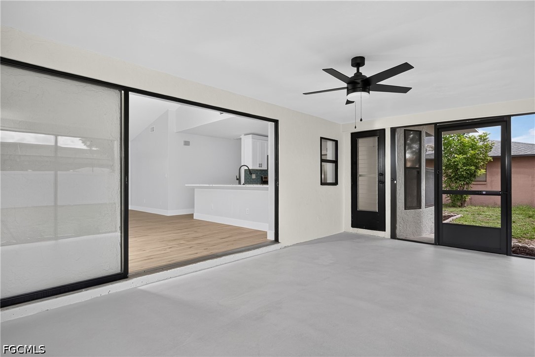 3 Bed SingleFamilyResidence for Sale in Cape Coral, photo 20