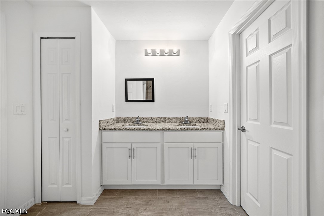 3 Bed SingleFamilyResidence for Sale in Cape Coral, photo 20