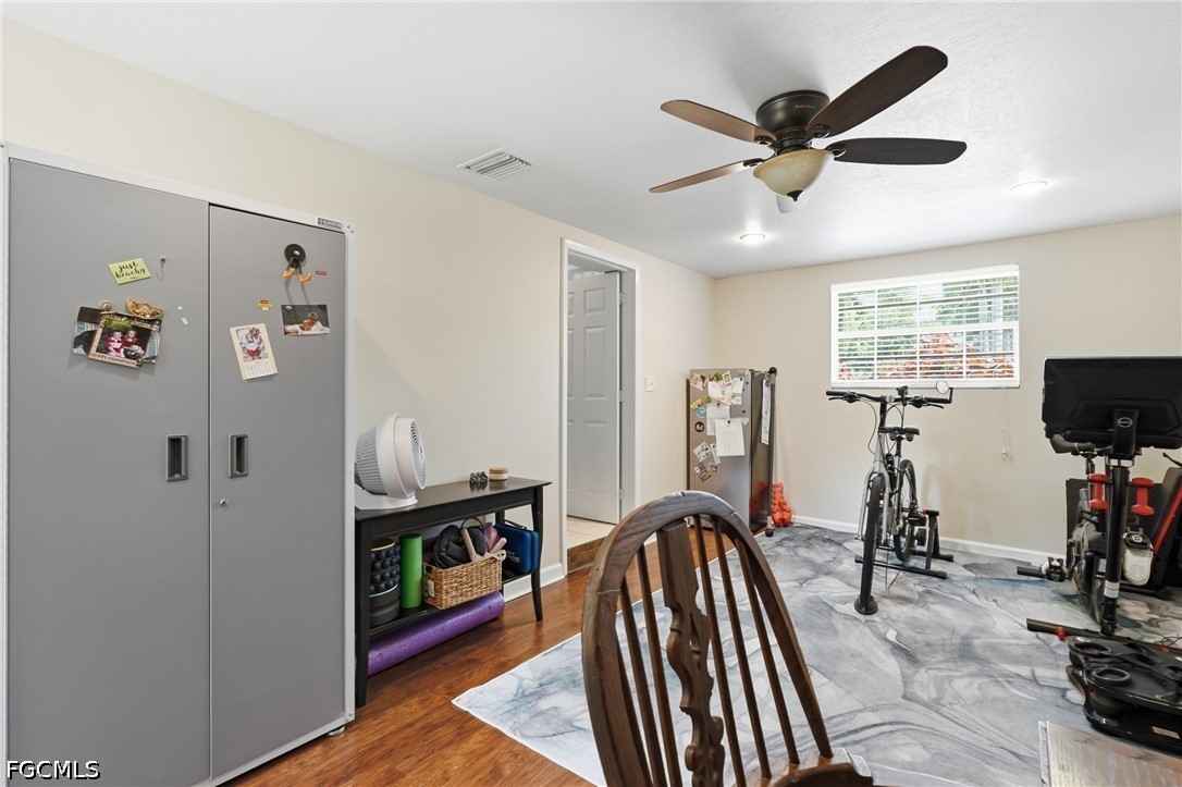 3 Bed Pool Home for Sale in Palmlee Park, photo 20