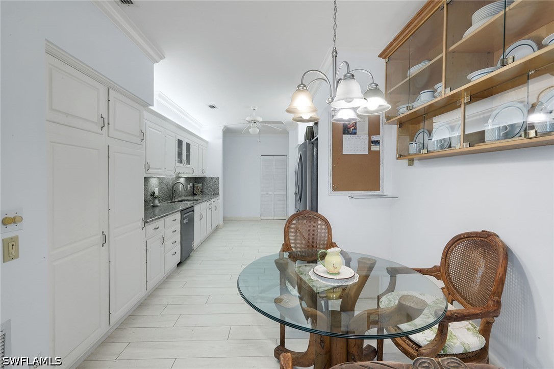 3 Bed Condominium for Sale in Habitat, photo 20