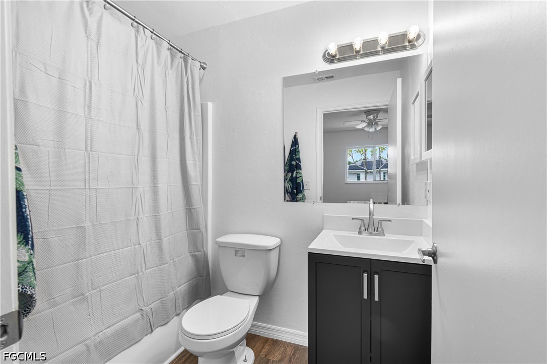 3 Bed SingleFamilyResidence for Sale in Fort Myers, FL — photo 20