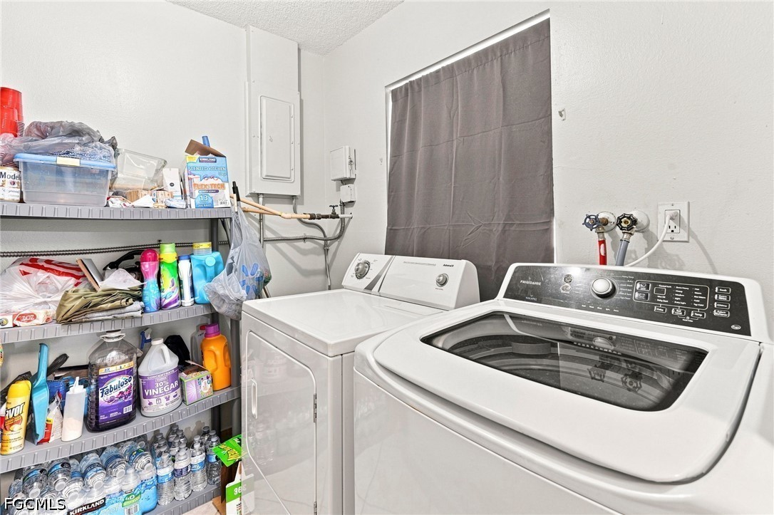 3 Bed SingleFamilyResidence for Sale in San Carlos Park, FL — photo 20