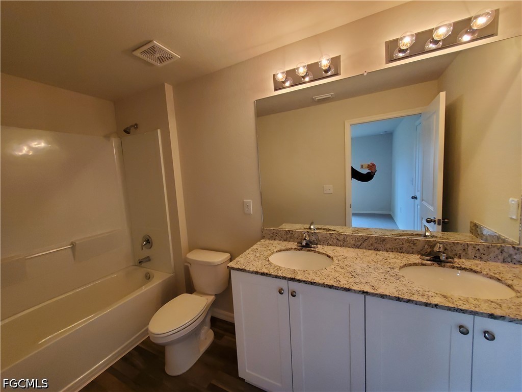 4 Bed SingleFamilyResidence for Sale in Cape Coral, FL — photo 20