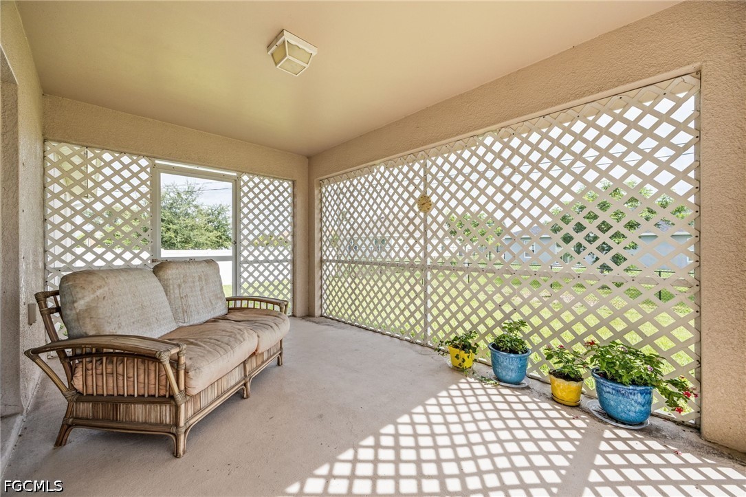 3 Bed SingleFamilyResidence for Sale in Cape Coral, photo 20