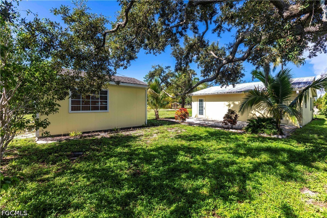 2 Bed SingleFamilyResidence for Sale in Bonita Springs, FL — photo 20