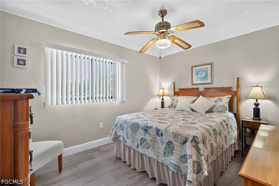 2 Bed Waterfront Home for Sale in North Fort Myers, photo 20