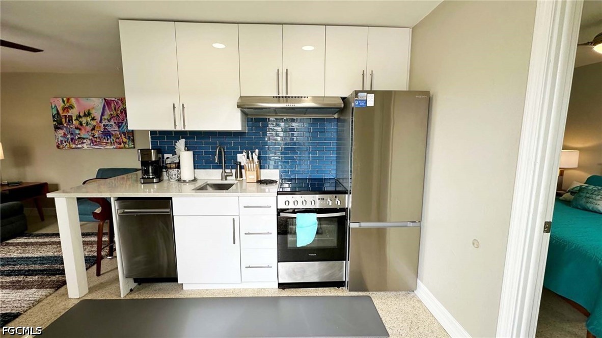 4 Bed Quadruplex for Sale in El Sol, FL, $1,250,000 — photo 20
