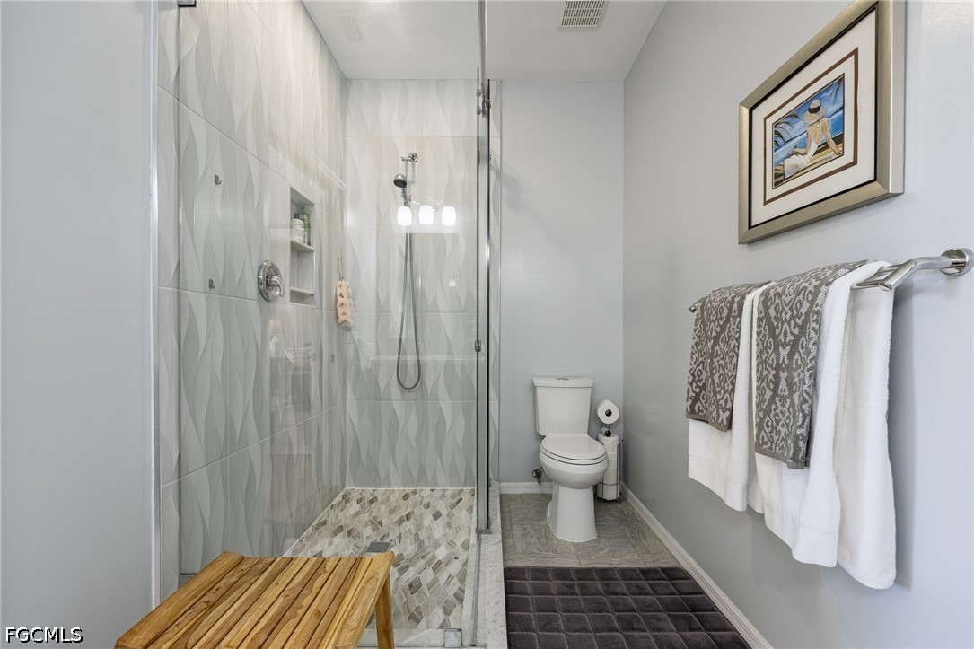 2 Bed Condominium for Sale in Fort Myers, FL, $235,900 — photo 20