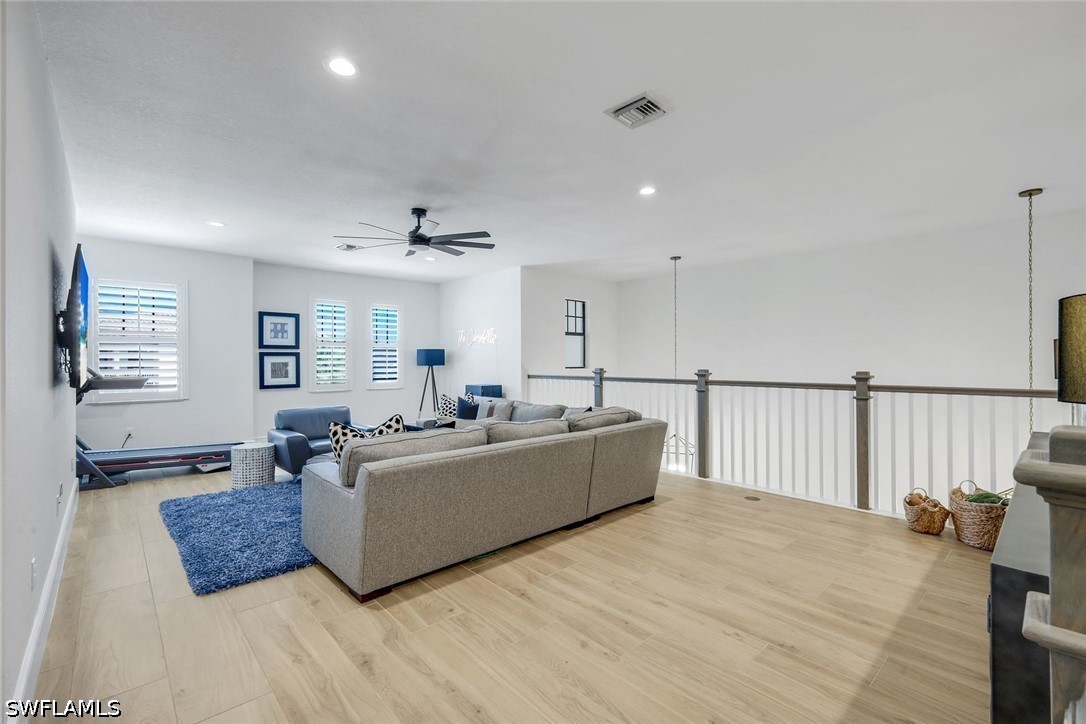 5 Bed SingleFamilyResidence for Sale in Naples, FL — photo 20