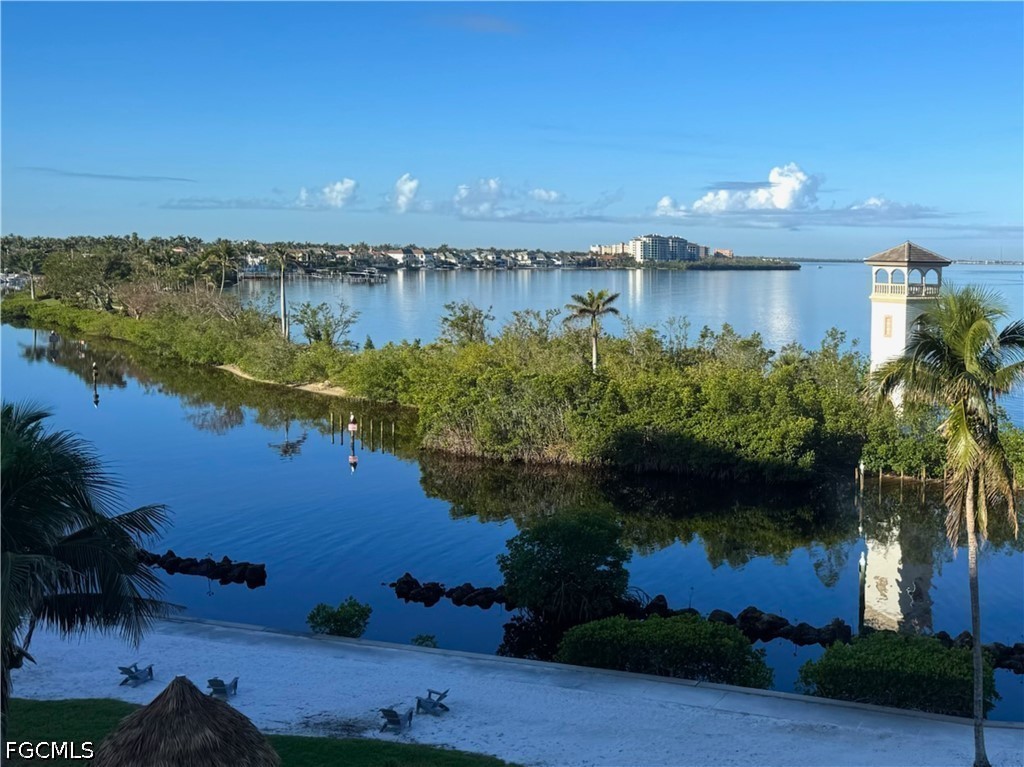 Waterfront Home for Sale in Fort Myers, photo 20
