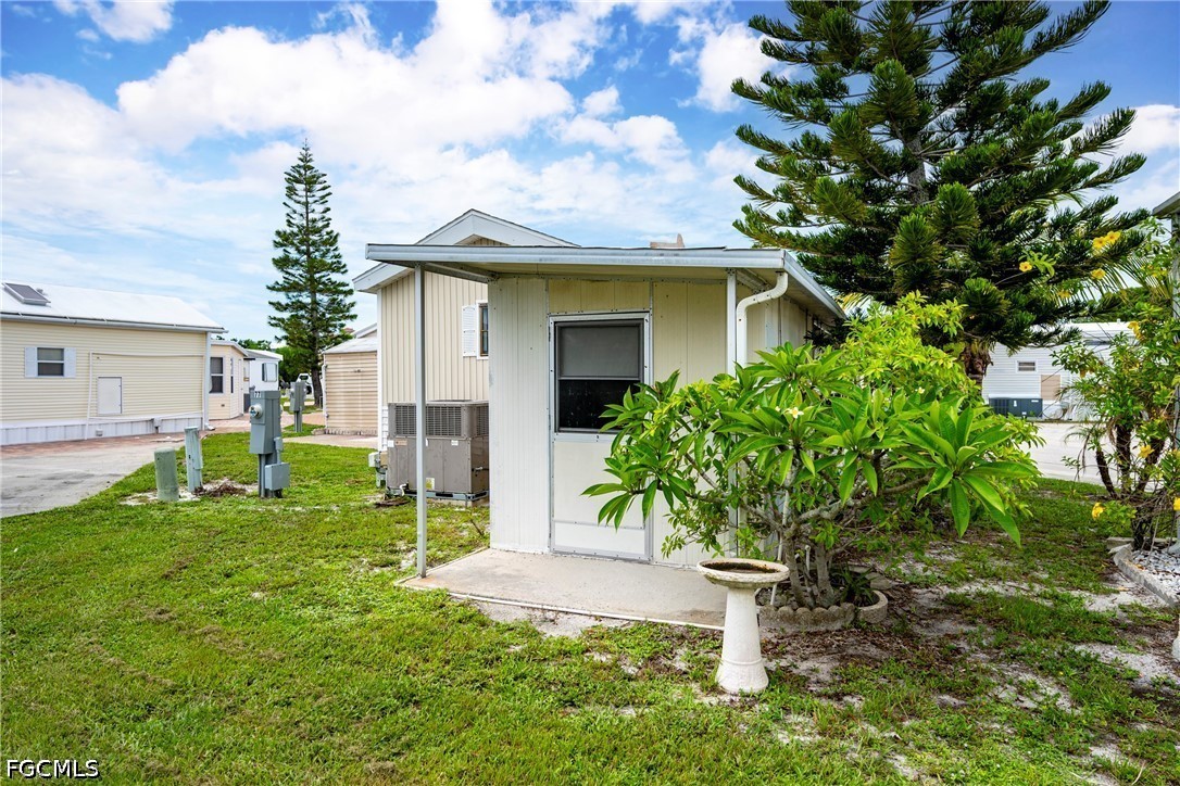 1 Bed ManufacturedHome for Sale in Limetree Park, FL — photo 20