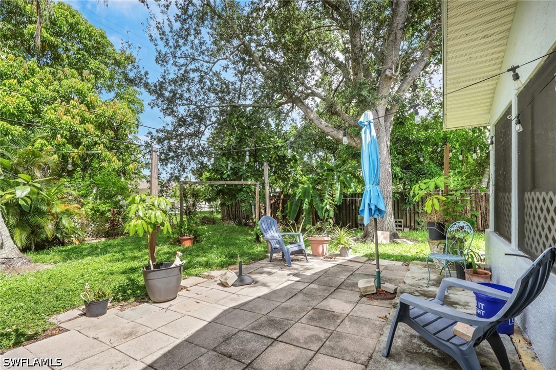 3 Bed SingleFamilyResidence for Sale in Naples, FL, $455,000 — photo 20