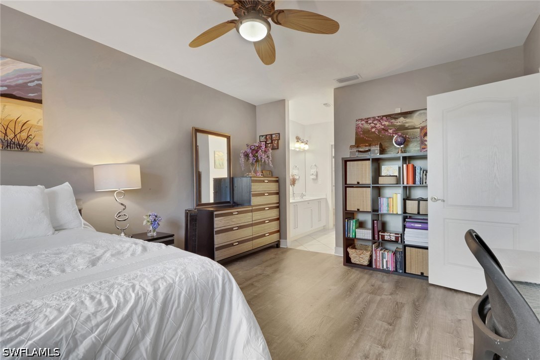 2 Bed Condominium for Sale in Blue Heron, FL, $249,900 — photo 20