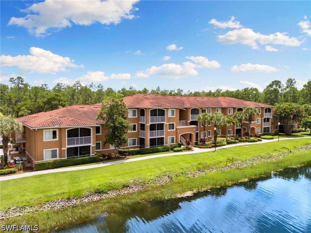 2 Bed Condominium for Sale in Napoli, FL, $214,900 — photo 20