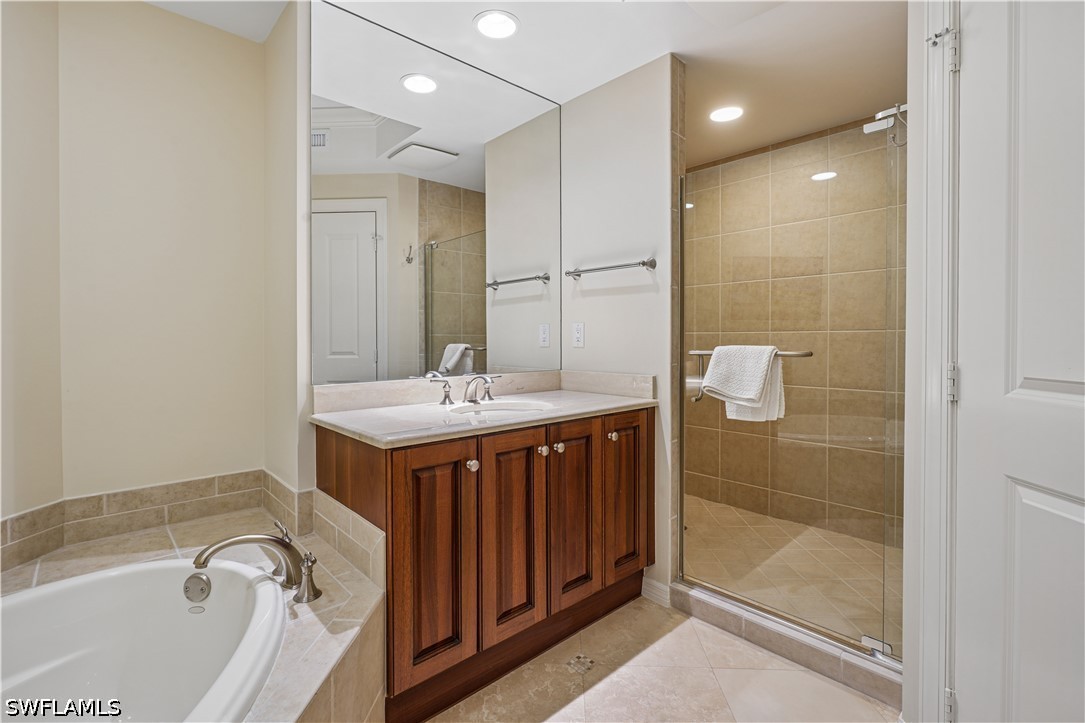 3 Bed Waterfront Home for Sale in Estero, photo 20