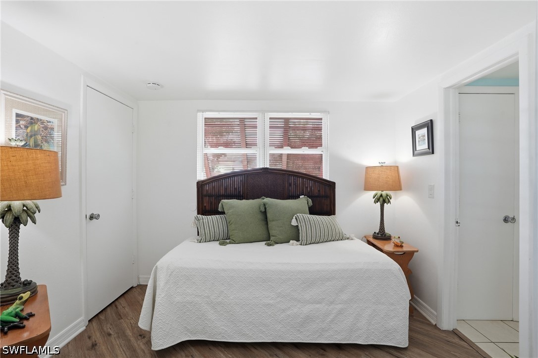 2 Bed SingleFamilyResidence for Sale in Gulf Heights, FL — photo 20