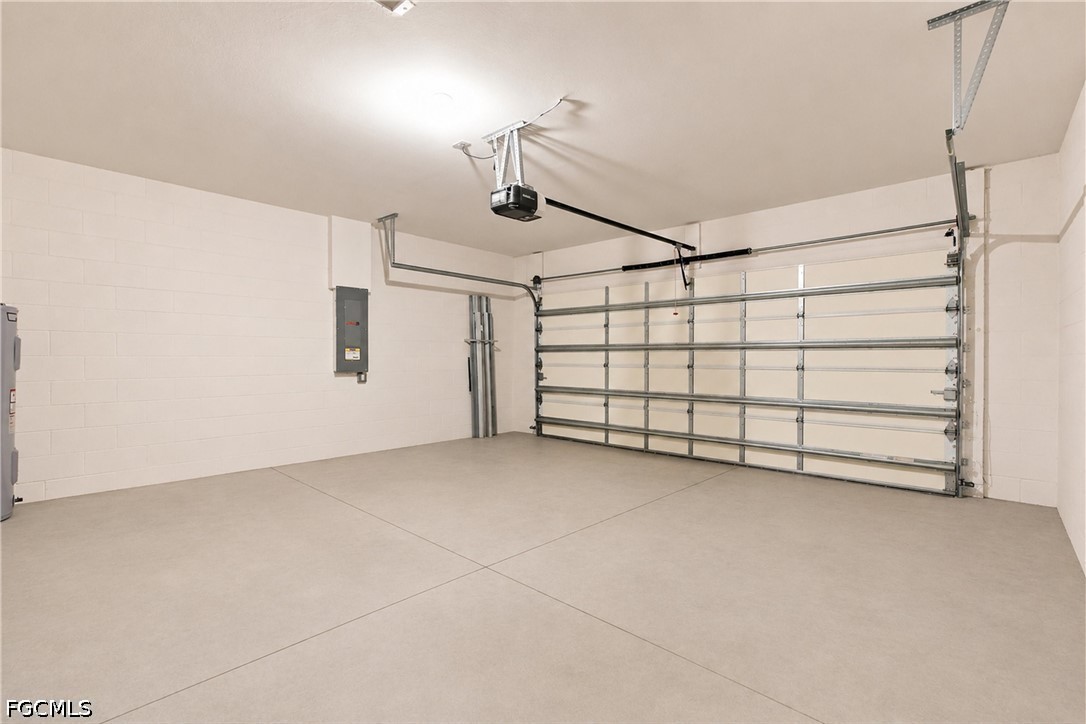 4 Bed SingleFamilyResidence for Sale in Entrada, FL — photo 20