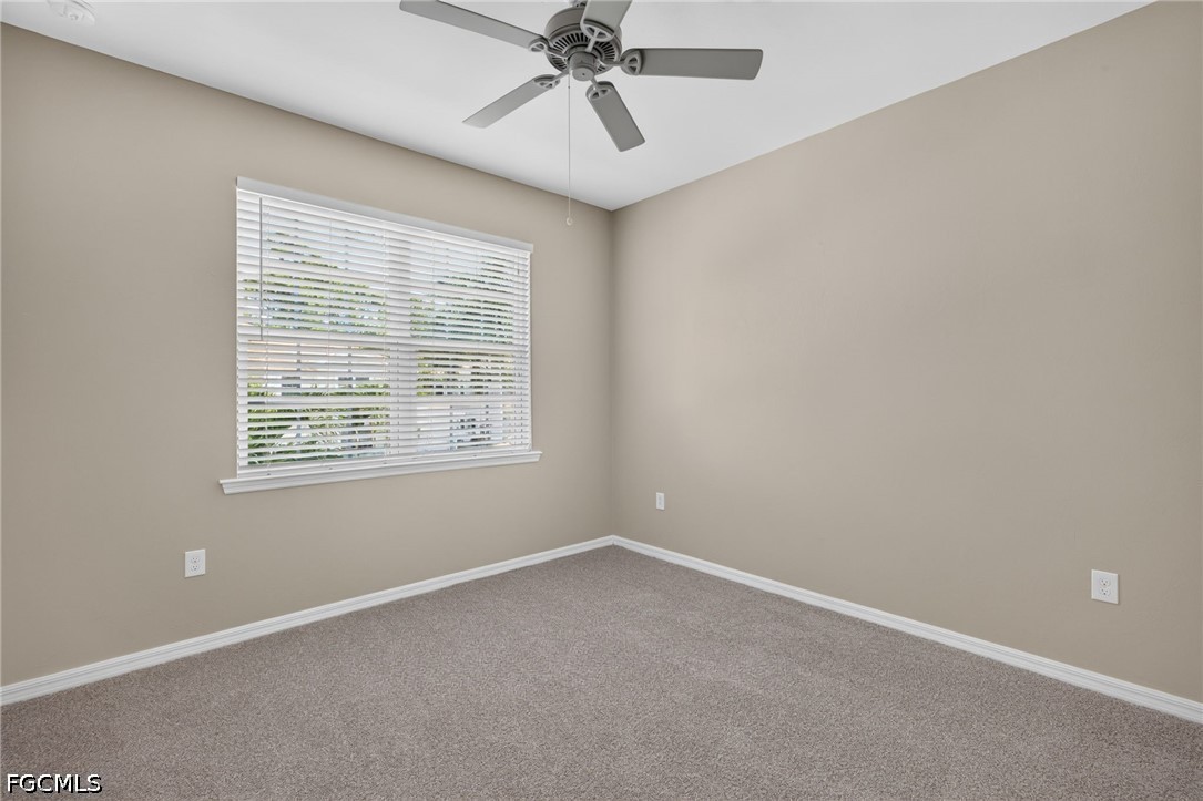 3 Bed Waterfront Home for Sale in Fort Myers, photo 20