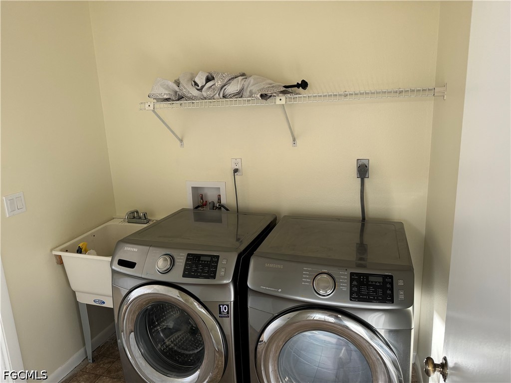 3 Bed SingleFamilyResidence for Sale in Cape Coral, FL — photo 20