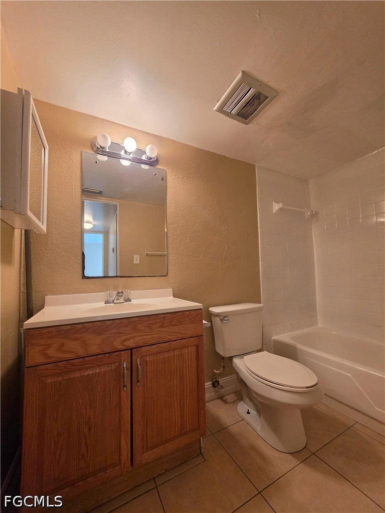 1 Bed Condominium for Sale in Green Tee Village, FL, $1,200 — photo 20