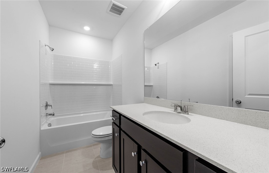 4 Bed SingleFamilyResidence for Sale in Caloosa Cove, FL — photo 20
