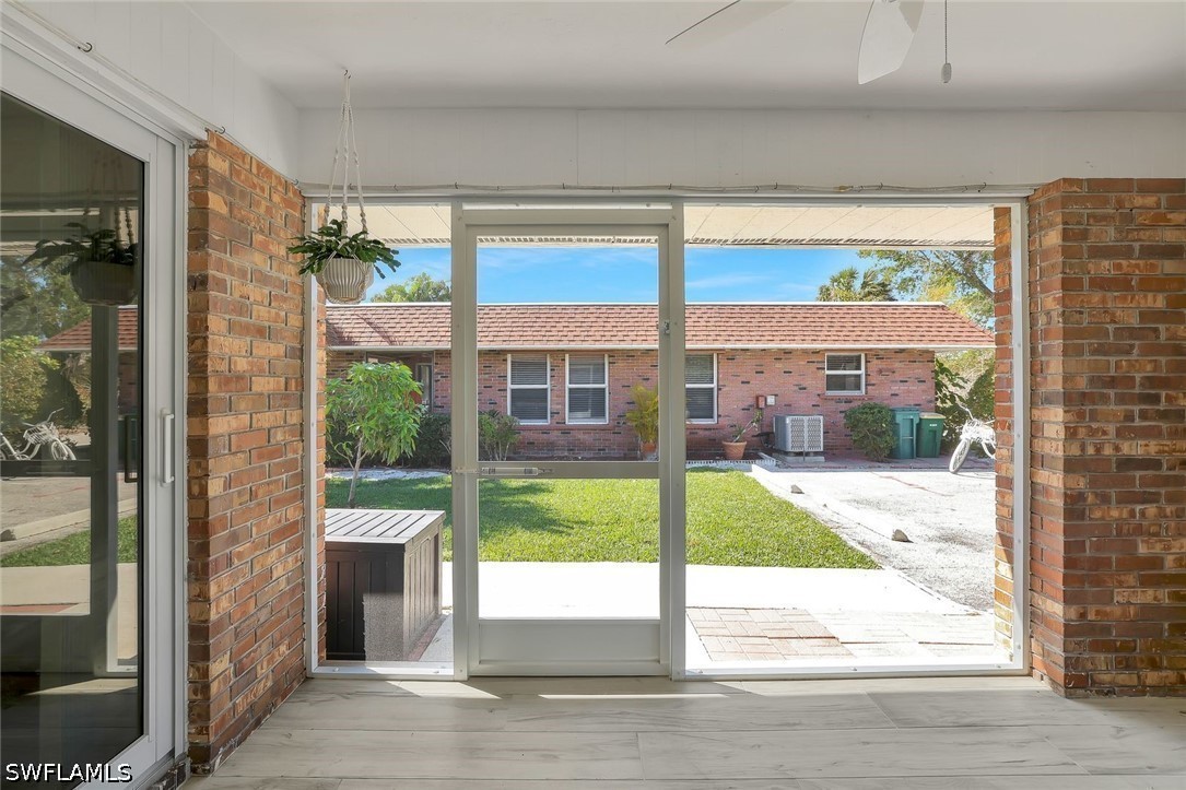 2 Bed Waterfront Home for Sale in Naples, photo 20