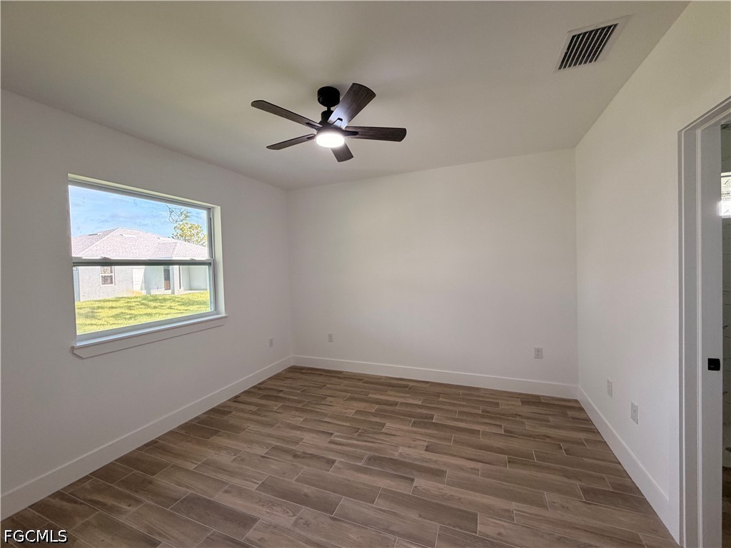 3 Bed Duplex for Sale in Lehigh Estates, photo 20