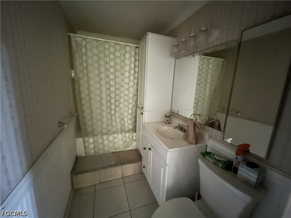 5 Bed Quadruplex for Sale in North Fort Myers, photo 20
