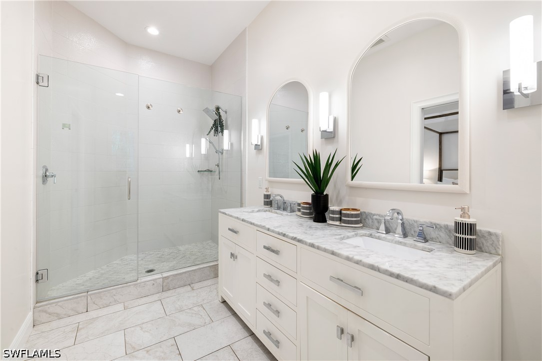 5 Bed Pool Home for Sale in Wilshire Lakes, photo 20