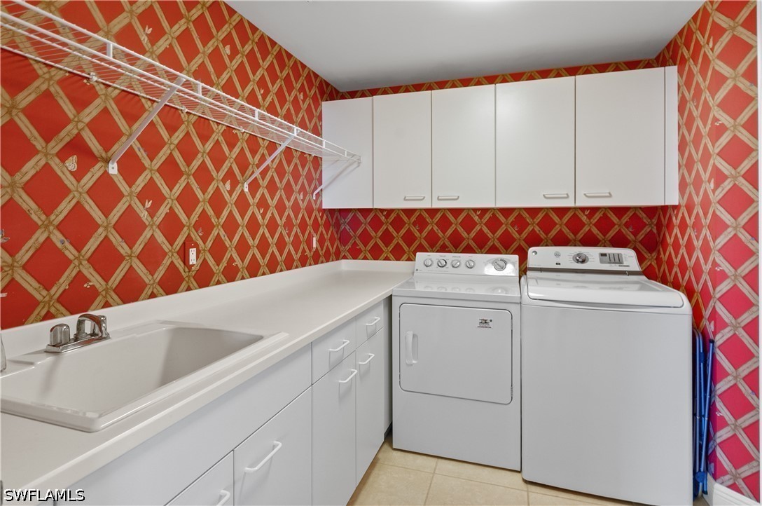 3 Bed Condominium for Sale in Sorrento, photo 20