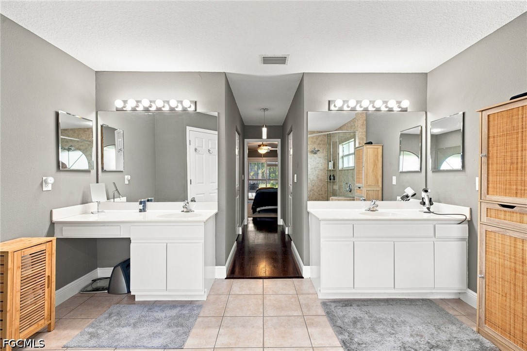 3 Bed Pool Home for Sale in Meadowbrook, photo 20