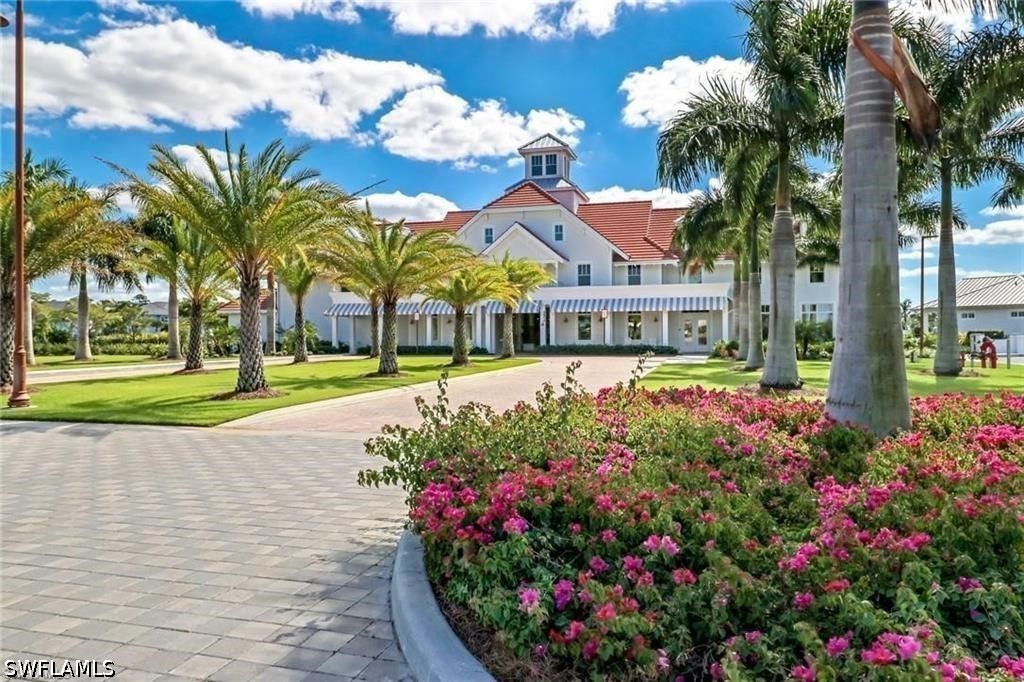 2 Bed Pool Home for Sale in Naples, photo 20