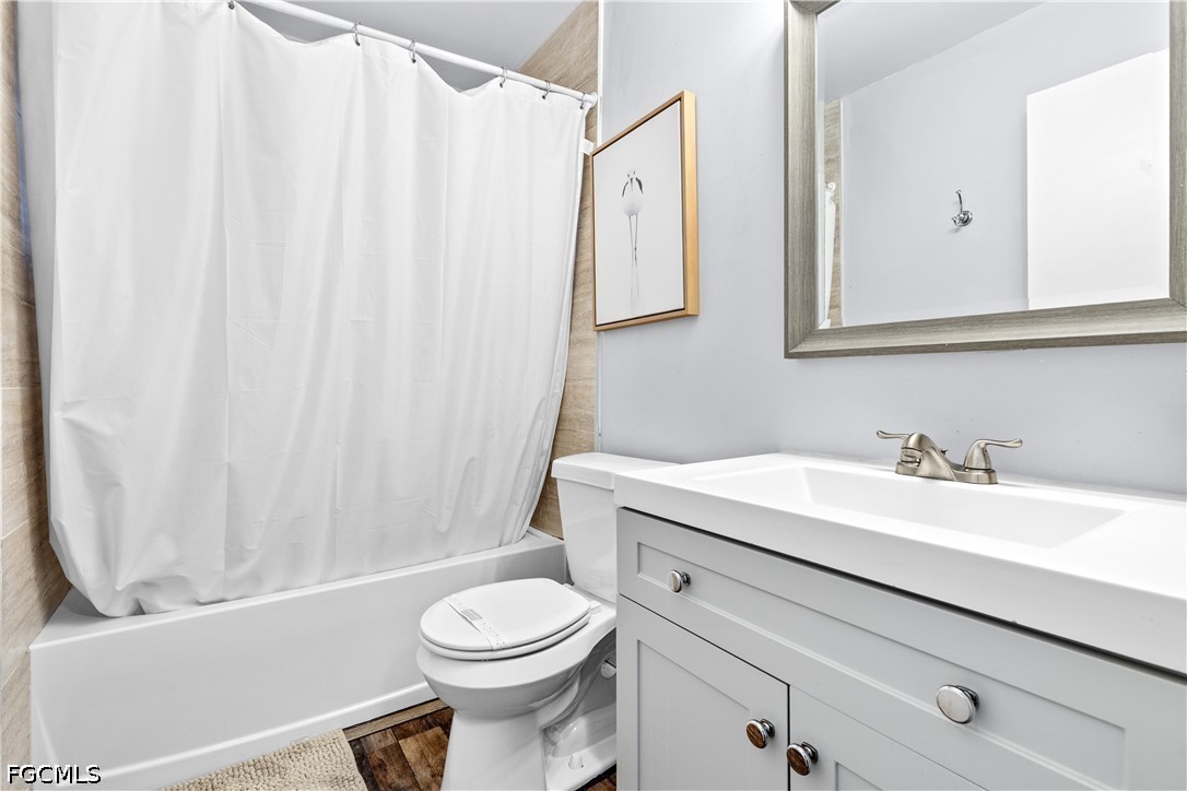 3 Bed Pool Home for Sale in Palmlee Park, photo 20