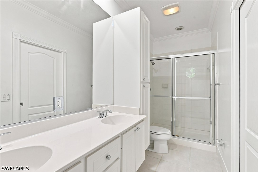 3 Bed Pool Home for Sale in Island Walk, photo 20