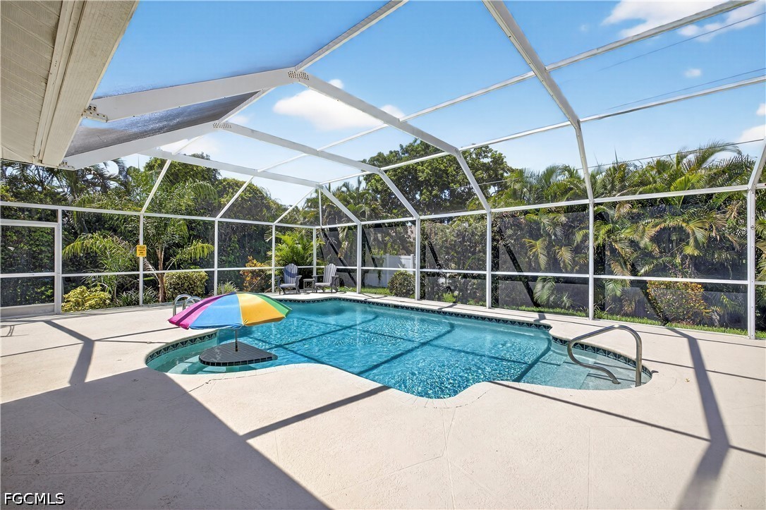 3 Bed Pool Home for Sale in Cape Coral, photo 20