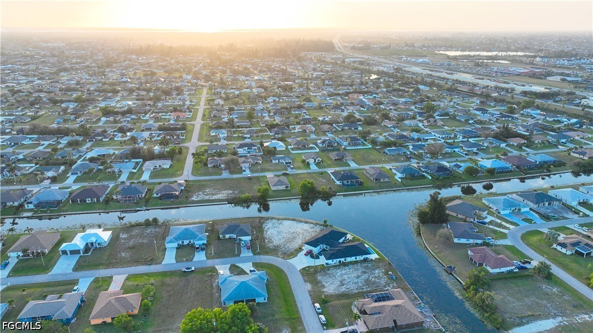 Waterfront Home for Sale in Cape Coral, photo 20