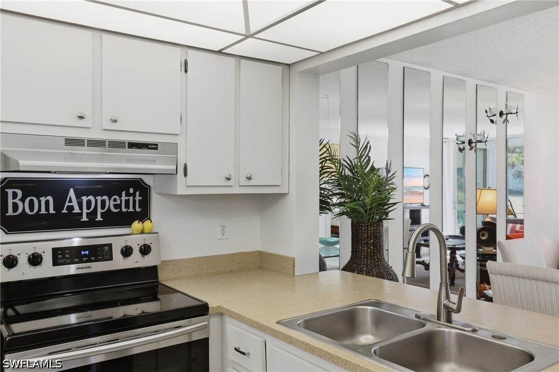 2 Bed Condominium for Sale in Forest Lakes, photo 20
