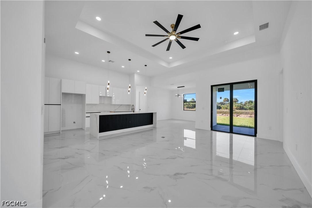 3 Bed Waterfront Home for Sale in Lehigh Acres, photo 20