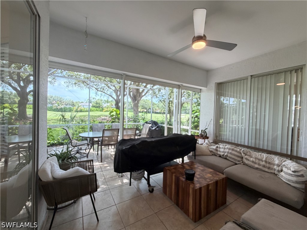 2 Bed SingleFamilyResidence for Sale in Naples, photo 20