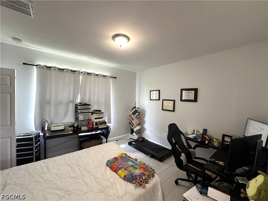 3 Bed SingleFamilyResidence for Sale in Lehigh Acres, photo 20