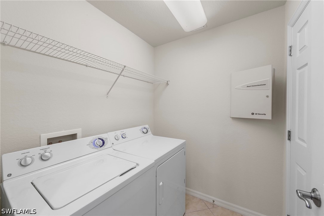 3 Bed SingleFamilyResidence for Sale in Estero, photo 20