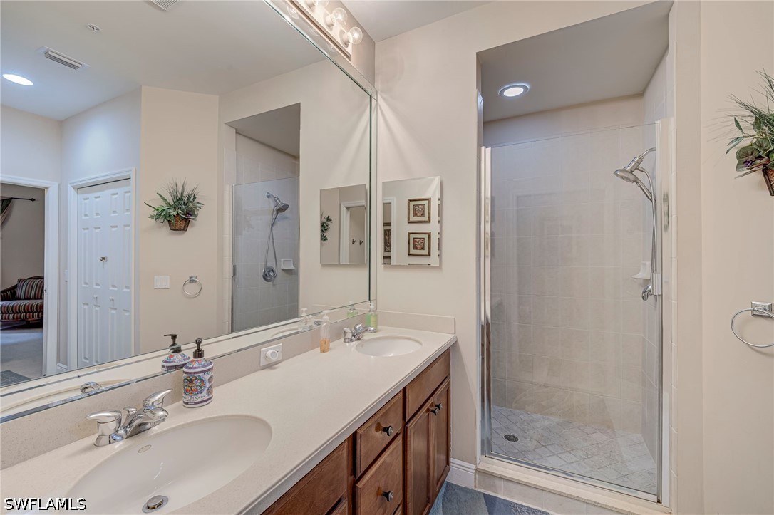2 Bed Condominium for Sale in Matera, photo 20