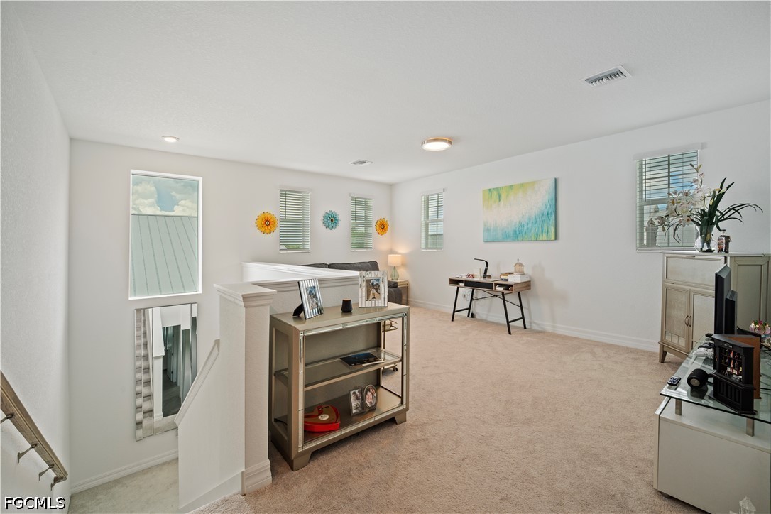 5 Bed SingleFamilyResidence for Sale in Lake Timber, photo 20